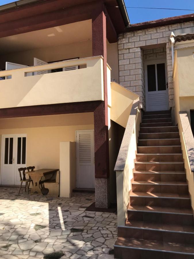 Summer Rooms Baska Екстер'єр фото