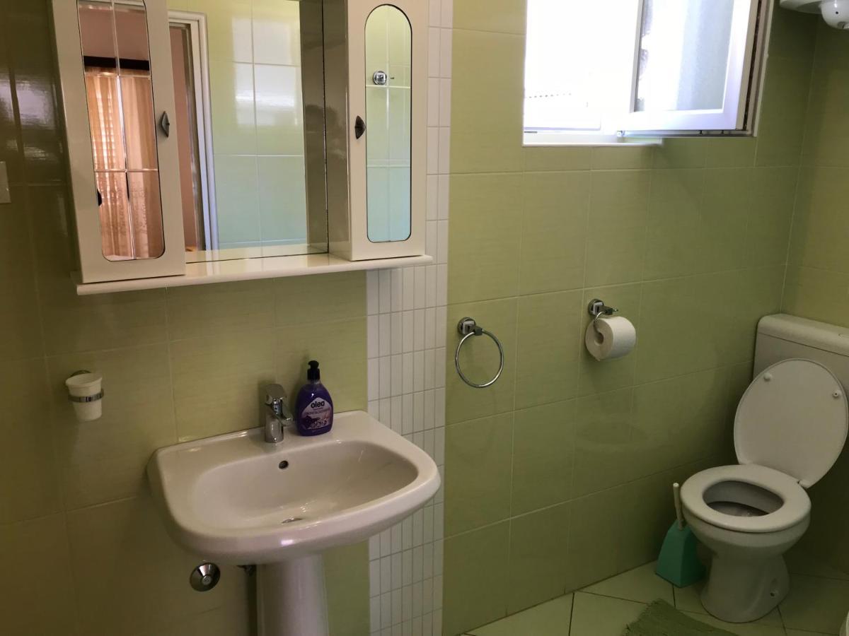 Summer Rooms Baska Екстер'єр фото