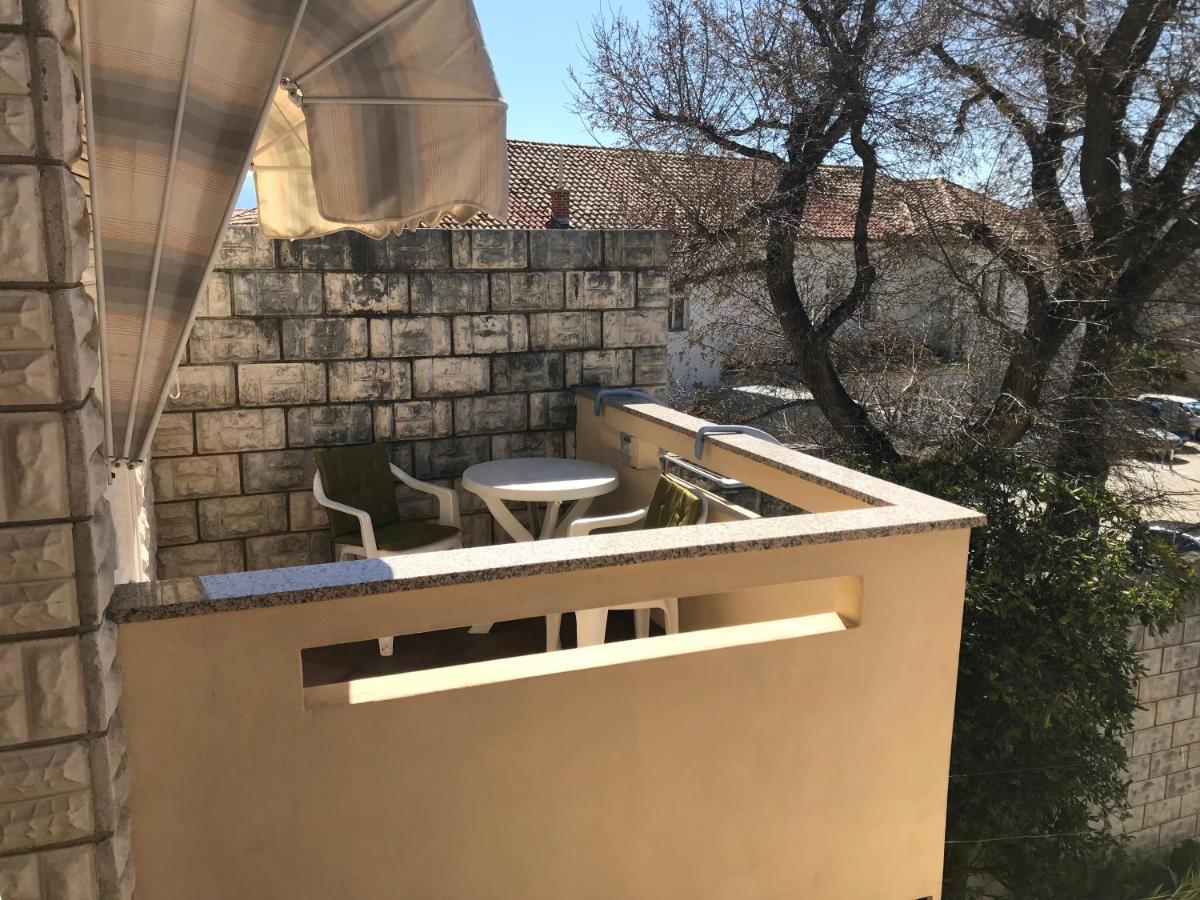 Summer Rooms Baska Екстер'єр фото