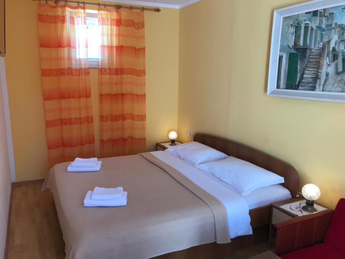 Summer Rooms Baska Екстер'єр фото